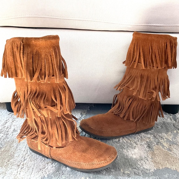 Brown Suede Western Boho Moccasin 3-Layer Fringe Boots Sz 9 - Picture 2 of 16